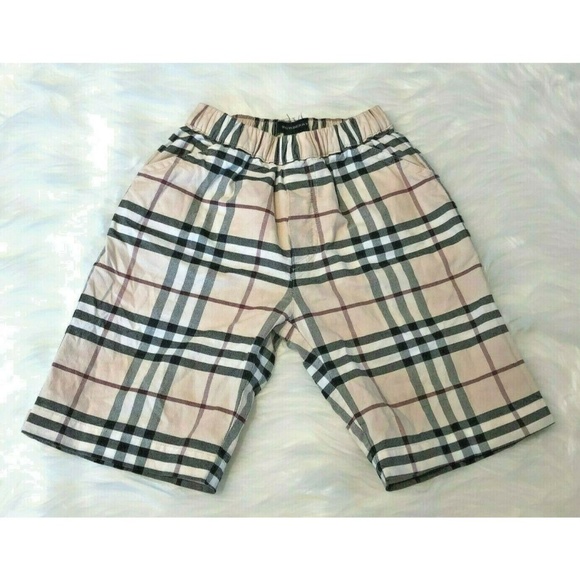nova check shorts